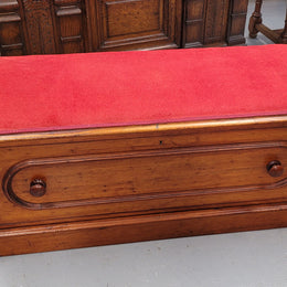 Victorian Cedar blanket box seat with lovely upholstery. This beautiful seat could be used in a bedroom in front of a bed or a hallway to store shoes and sit on when putting them on. It is in good original condition, please view photos as they help form part of the description.