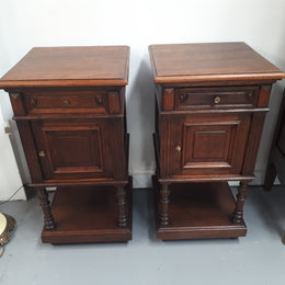 A hard to find pair of French Oak wooden top bedside cabinets. In good original condition. Circa 1920.