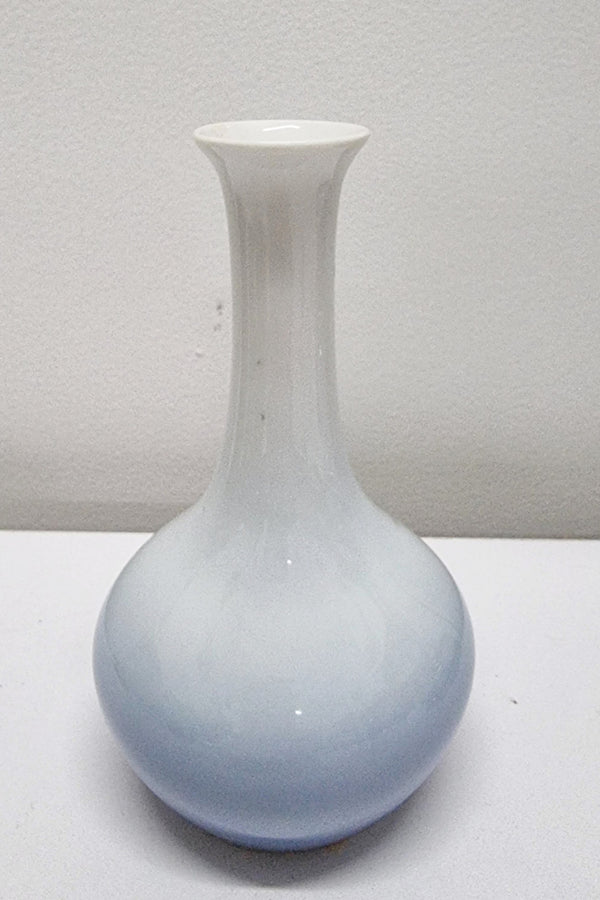 Lovely Bing and Grondahl blue floral vase, In excellent original condition. Please view photos as they help form part of the description.