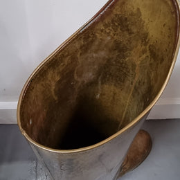 Decorative French brass boot for storing your umbrellas and walking sticks in good original condition.