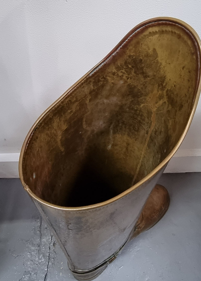 Decorative French brass boot for storing your umbrellas and walking sticks in good original condition.