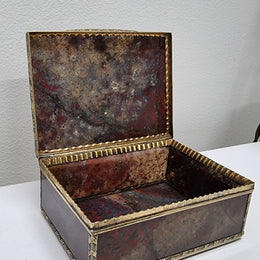Rare & Beautiful 18th Century Silver Gilt & Red Moss Agate Trinket Box