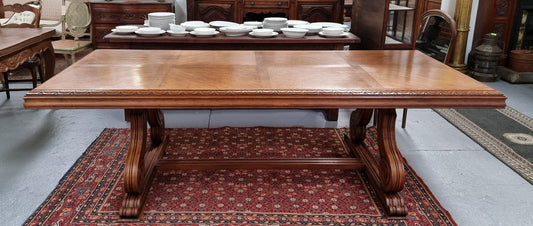 Beautiful Spanish style Oak dining table with a lovely carved border. Sourced in France and in good original detailed condition.