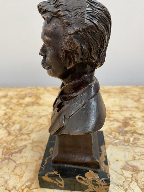 Late Victorian Bramer bust of Johan Strauss on a Portoro marble base in good condition.