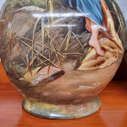 Decorative pair of Victorian hand painted vases. They have been sourced locally and are in good original condition, please view photos as they help form part of the description.