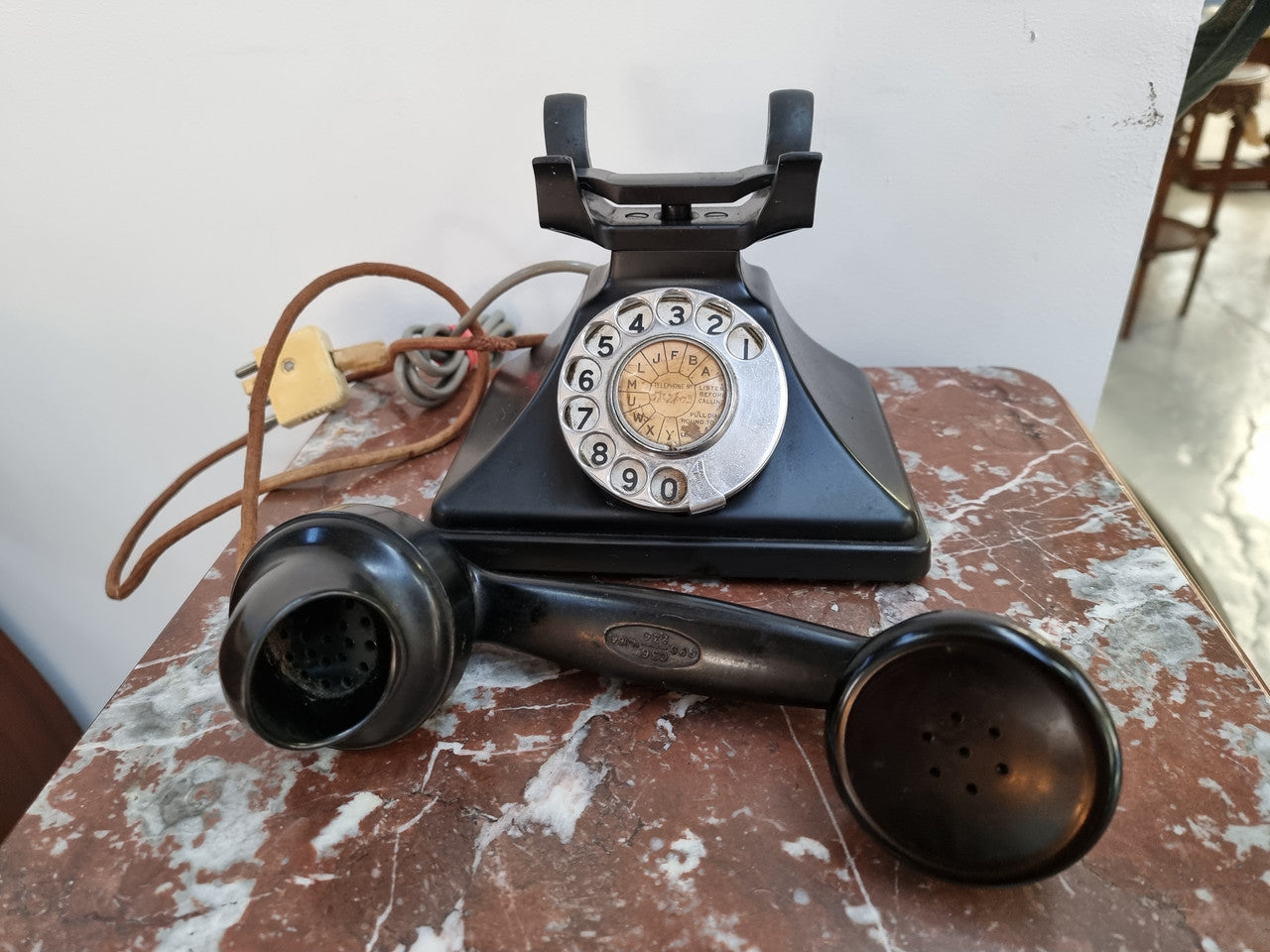 Fabulous black Art Deco rare pyramid shape Bakelite phone. It is in original good condition but is for decorative purposes only.