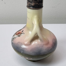 Royal Bayreuth silver top vase in good original condition. Stamped on the base "Royal Bayreuth: Bavaria".  Please view photos as they form part of the description.