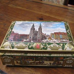 Vintage Tin Chest-2