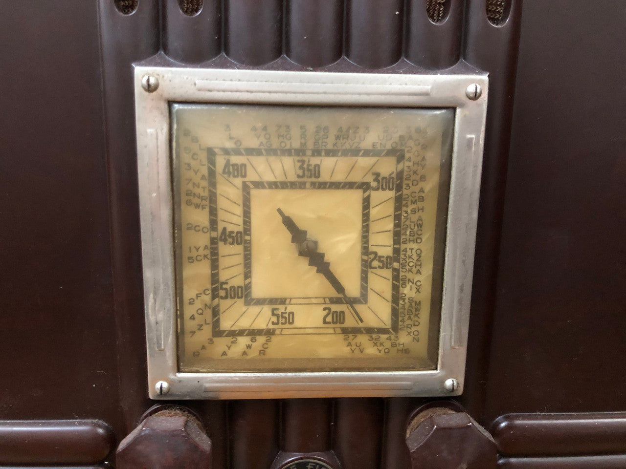 AWA 'The Fisk Radiolette' Empire State Radio Bakelite | Antique & Vintage | Moonee Ponds Antiques | Australia Wide Delivery
