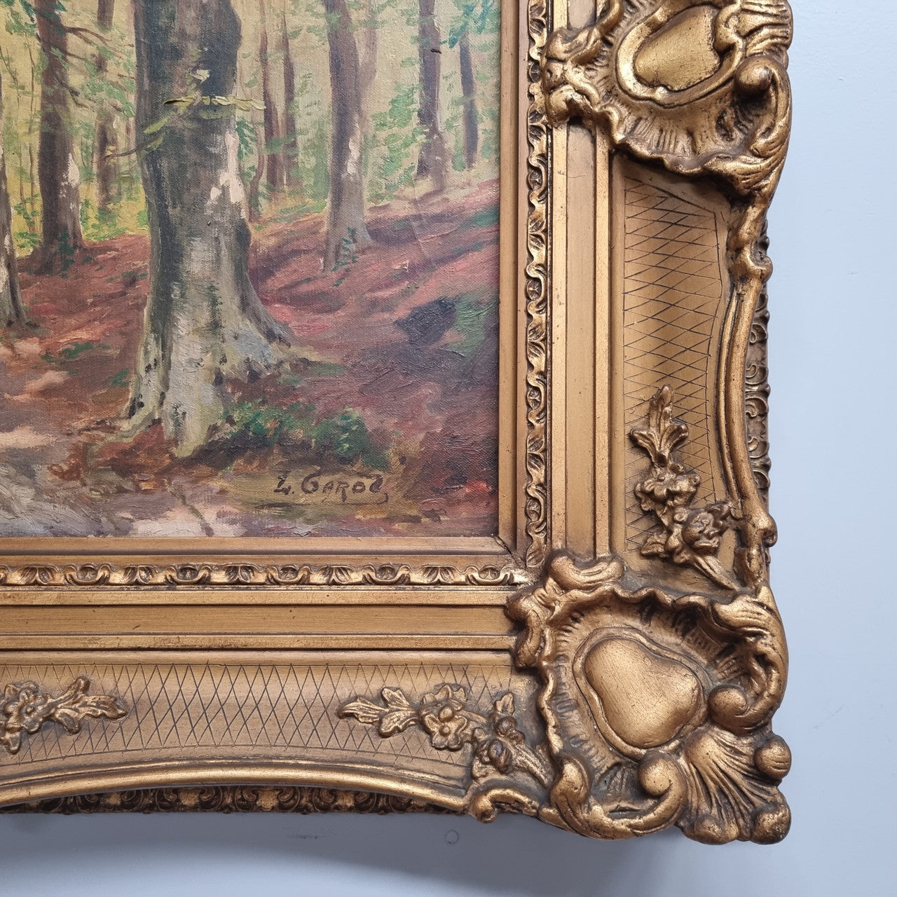 Amazing French signed oil on canvas painting of trees, it is framed in a lovely gilt frame. In good original condition. Please see photos as they form part of the description.