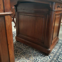 French 19th Century Walnut Pedestal Desk