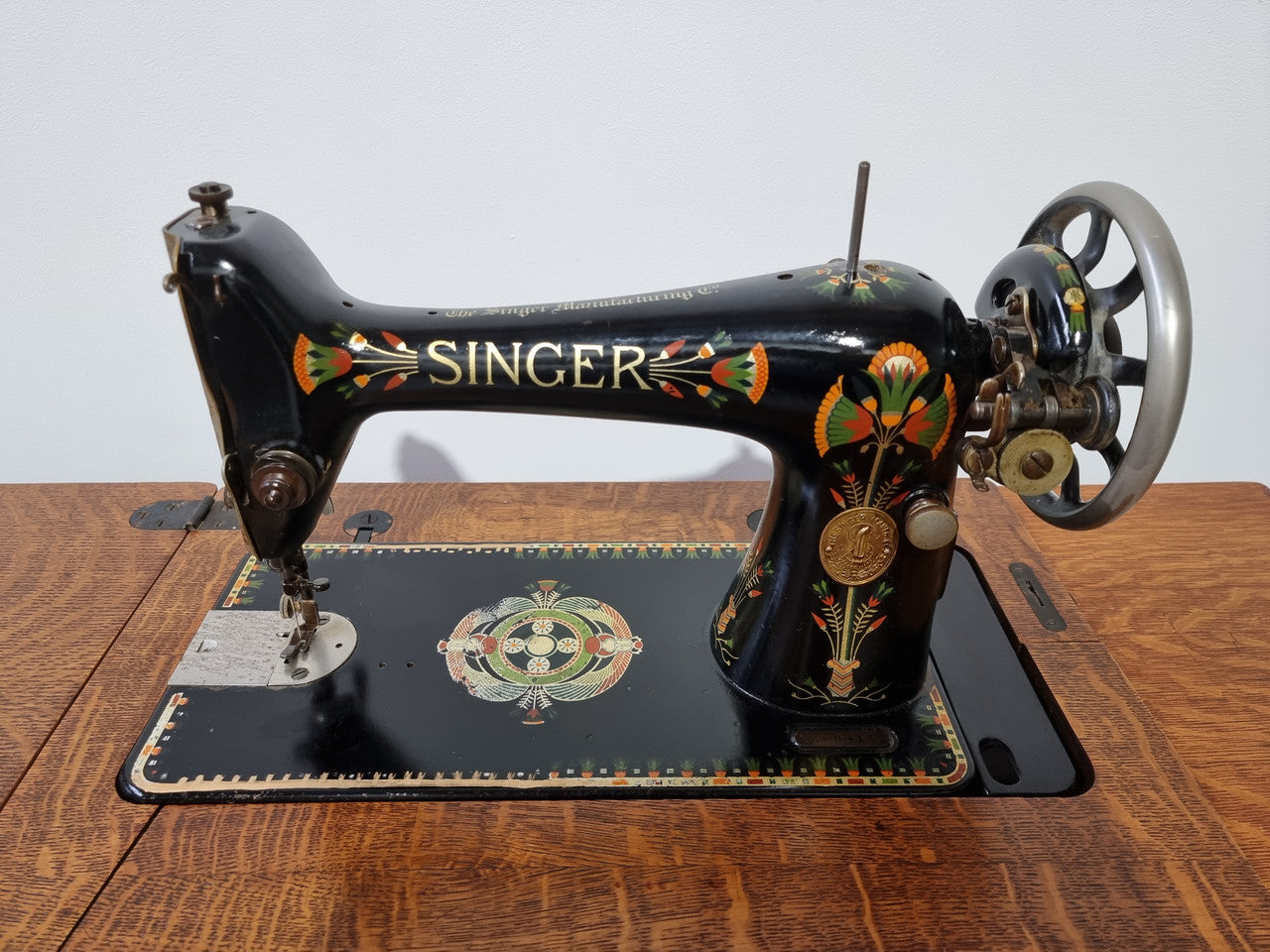 Fabulous Antique Singer Sewing Machine