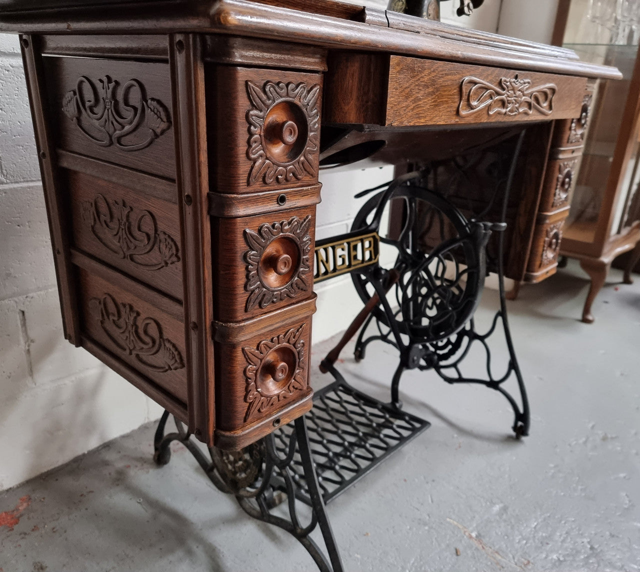 Oak Singer Treadle Sewing Machine on Cast Iron Base | Antique & Vintage | Moonee Ponds Antiques | Australia Wide Delivery