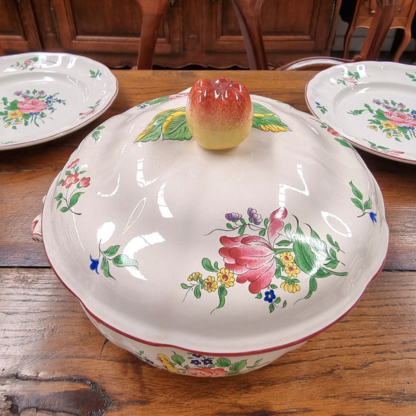 A pretty French table setting made in France called Luneville. It consists of plates, cups, saucers, tea pot, milk jug, sugar bowl, tureens and cake plates a total of 53 pieces. Please view photos as they help form part of the descriptions.