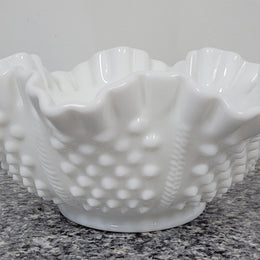 Charming frilled edge “Fenton” milk glass bowl. It is in good original condition, please view photos as they help form part of the description.