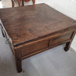 Square Elm coffee table with oriental legs and two long drawers.  Beautifully finished and in good original condition. It has been sourced from France.