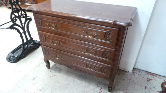 French Chest of Drawers-1