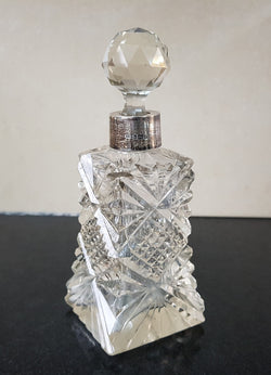 Victorian Crystal Scent Bottle | Antique & Vintage | Moonee Ponds Antiques | Australia Wide Delivery