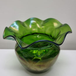 Gorgeous Antique green iridescent art glass vase with flare top, in great original condition.  Please view photos as they help form part of the description.