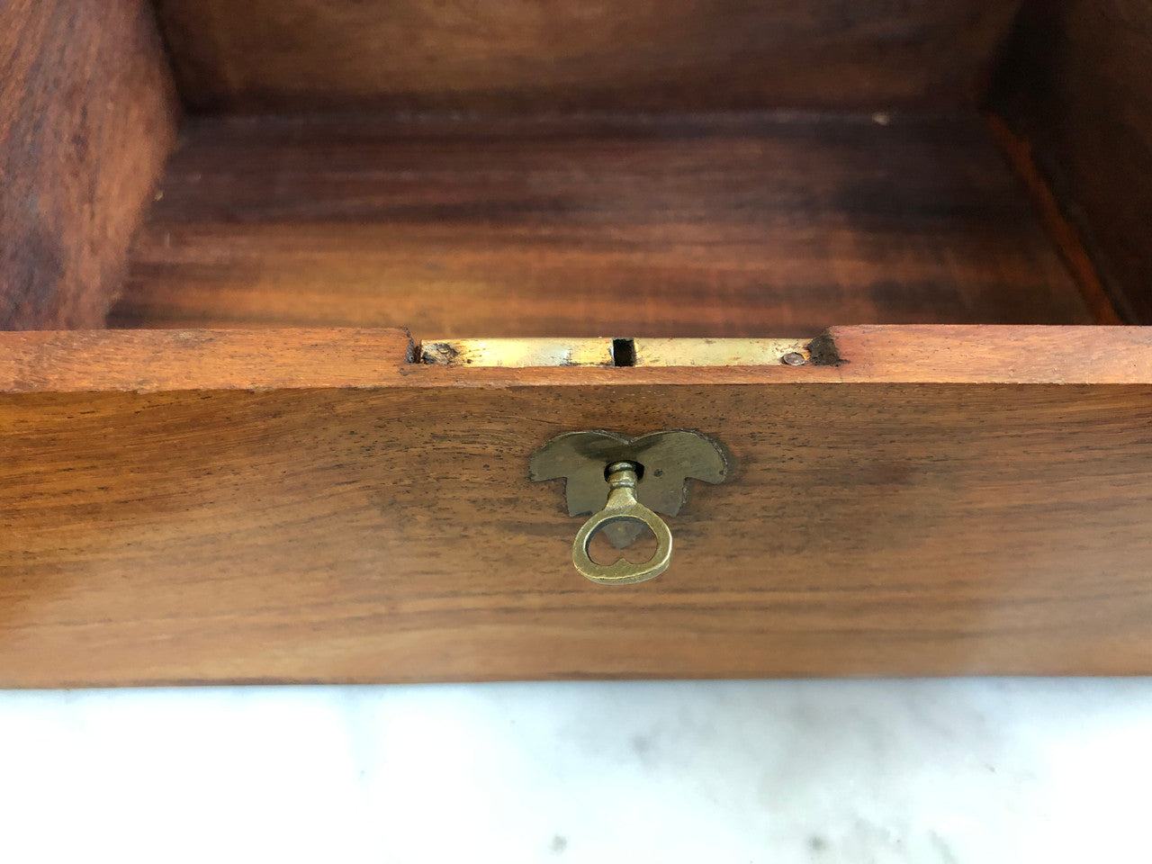 Vintage Mahogany Lockable Wooden Box