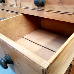Gorgeous Vintage Pine Chest Of Drawers