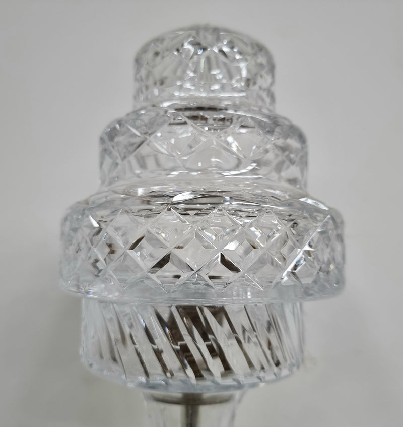 Beautiful 20th Century mushroom shaped cut crystal decorative table lamp. It has been rewired to Australian standards and is in good original condition.