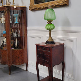 French Rosewood inset marble top single bedside cabinet with one drawer and one cupboard on elegant legs. Would also make a practical and stunning table lamp. It is in good original detailed condition.