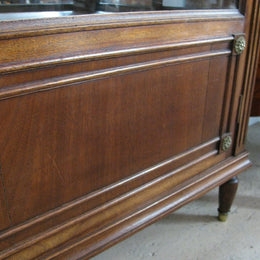 French Vitrine