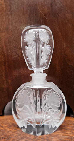 Charming Intaglio Glass Vintage Perfume Bottle & Stopper | Antique & Vintage | Moonee Ponds Antiques | Australia Wide Delivery