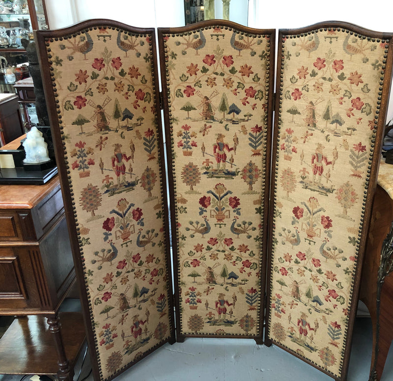 Vintage French Oak 3 fold tapestry covered privacy screen. Tapestry is in good condition with very minor wear and tear.