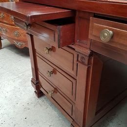 American 19th century Mahogany Partners Desk