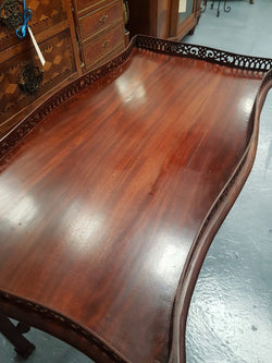 Decorative Mahogany Centre Table | Antique & Vintage | Moonee Ponds Antiques | Australia Wide Delivery