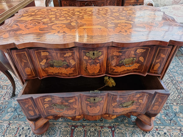 Very Fine highly decorative 18th century Dutch 3 drawer commode. It retains its original brass hardware and Escutcheons. In very good original detailed condition.