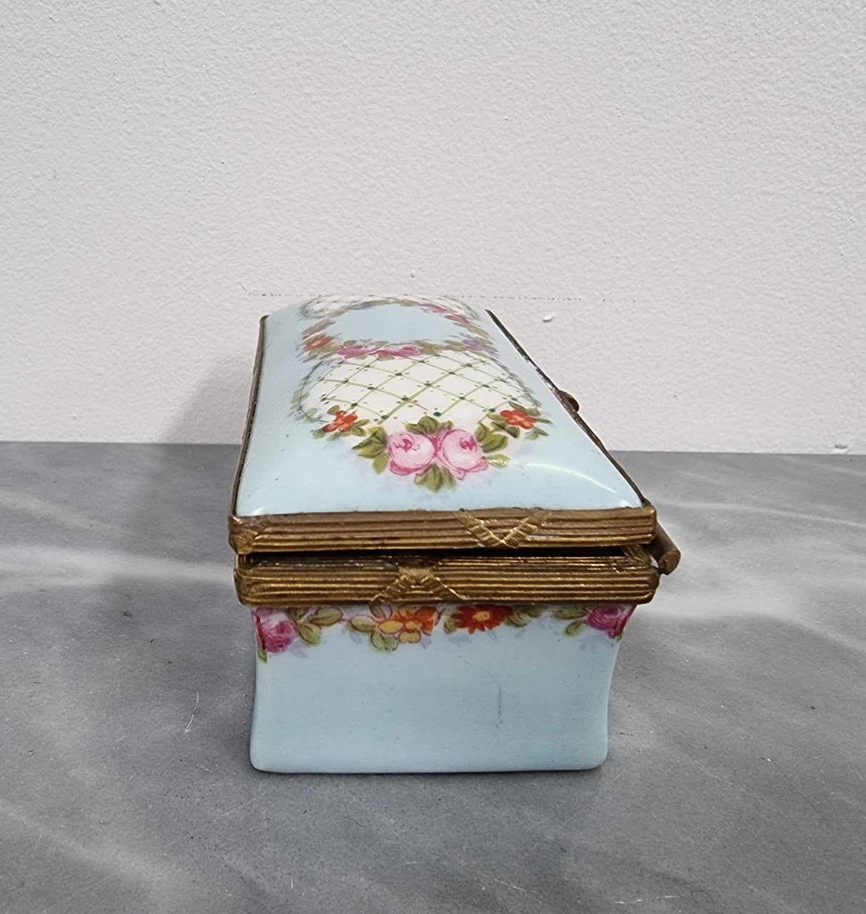 Beautiful Rare Antique German Porcelain Limoges Style Stamp Box