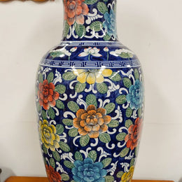 Large Oriental China Vase