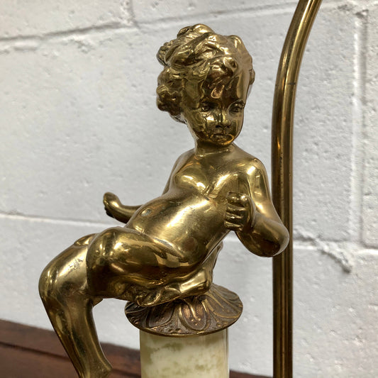Beautiful French onyx and bronze Cherub figurine table lamp. It is in good working order and has been rewired.