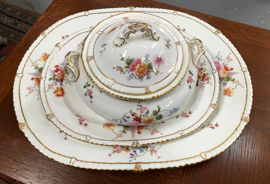 Royal Crown Darby Serving Set Two Plates & Tureen For Sale At Moonee Ponds Antiques