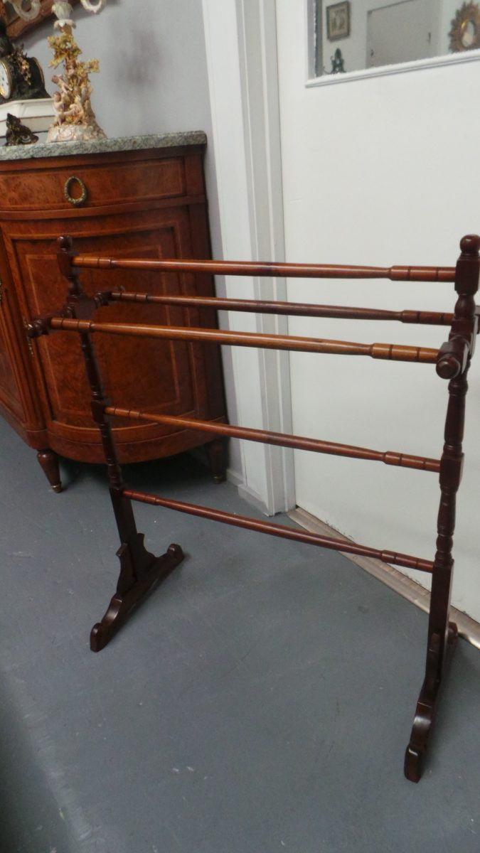 Beautiful Mahogany Towel Rail | Antique & Vintage | Moonee Ponds Antiques | Australia Wide Delivery