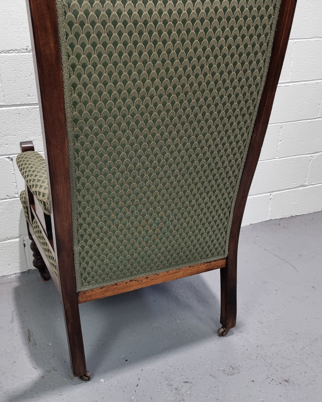 Pair of Edwardian button back Walnut armchairs. They are in good original condition with clean upholstery.