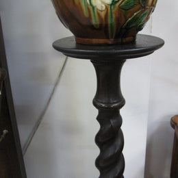 Jacobean Barley Twist Pedestal