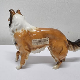 Rare Hutschenreuther Collie dog figurine. It is in good original condition and has been sourced locally. Please view photos as they help form part of the description.