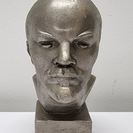 Unusual Aluminum Bust of Lenin. It is in good original condition and has been sourced locally. Please view photos as they help form part of the description.