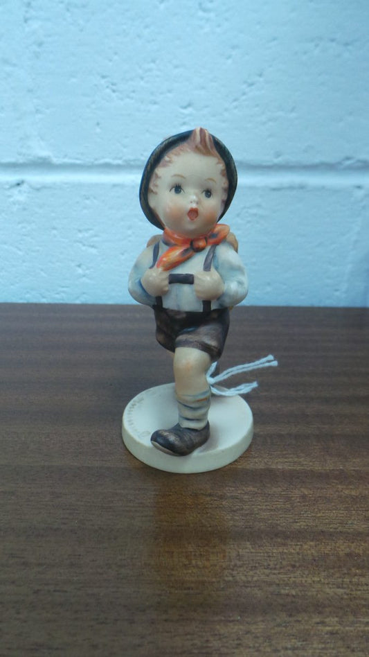 A lovely and very collectable Goebel figurine, called "Hiking Boy". This figurine is in very good original condition. Made in West Germany.