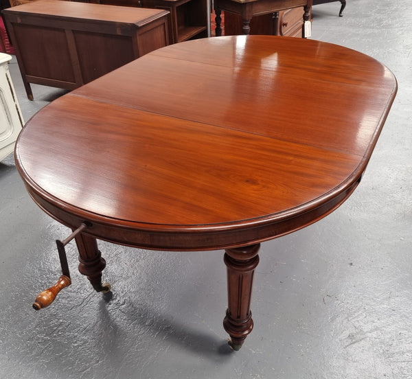 Amazing Victorian round Mahogany extension table. It comes with one extension leaf which can be added to the center of table when required. Sourced Locally and in good original detailed condition.
