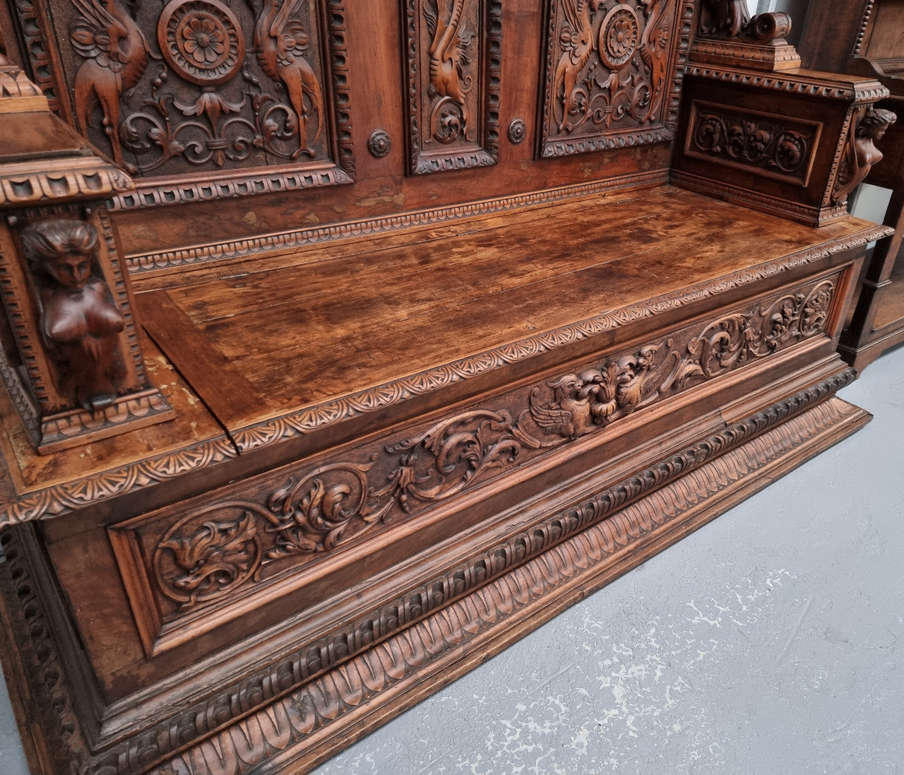 18th Century Carved Italian Renaissance Style Hall Seat | Antique & Vintage | Moonee Ponds Antiques | Australia Wide Delivery