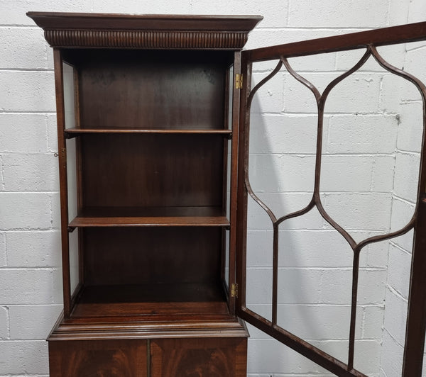 Beautiful Edwardian Walnut and Figured Walnut display cabinet of pleasing narrow proportions. In good original detailed condition