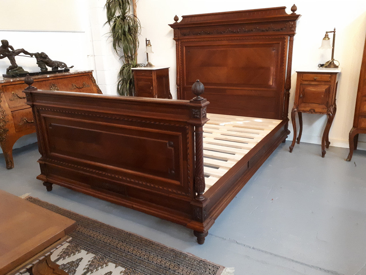 Henry II French Walnut 19th Century Queen Size bed
