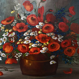 Lovely Vintage signed floral oil on canvas of Poppies and Daisy's and in a decorative gilt frame . In good original detailed condition.