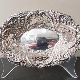 Sheffield Sterling Silver - Walker & Hall Bowl