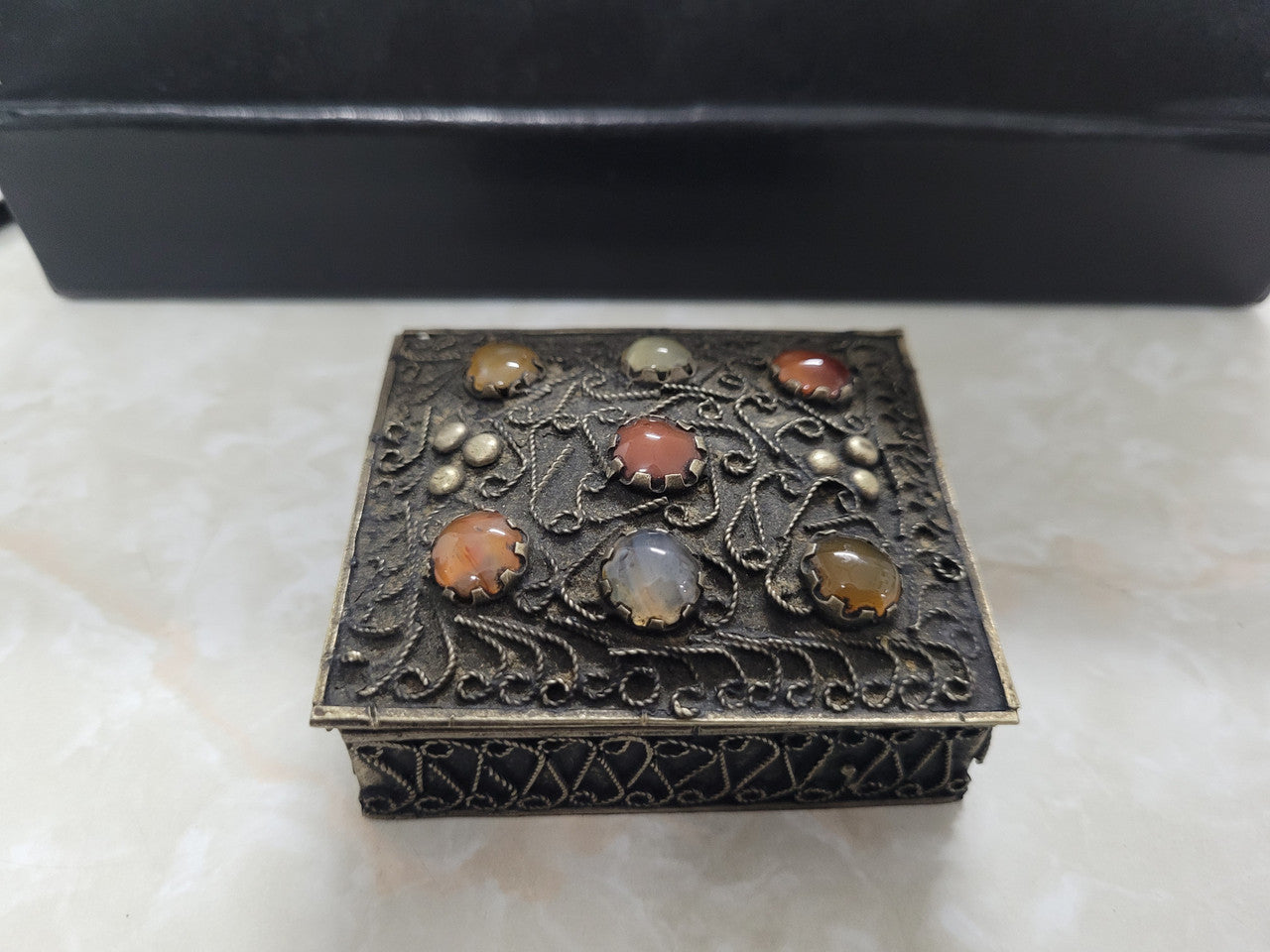 Antique Asian Silver & Agate Trinket Box